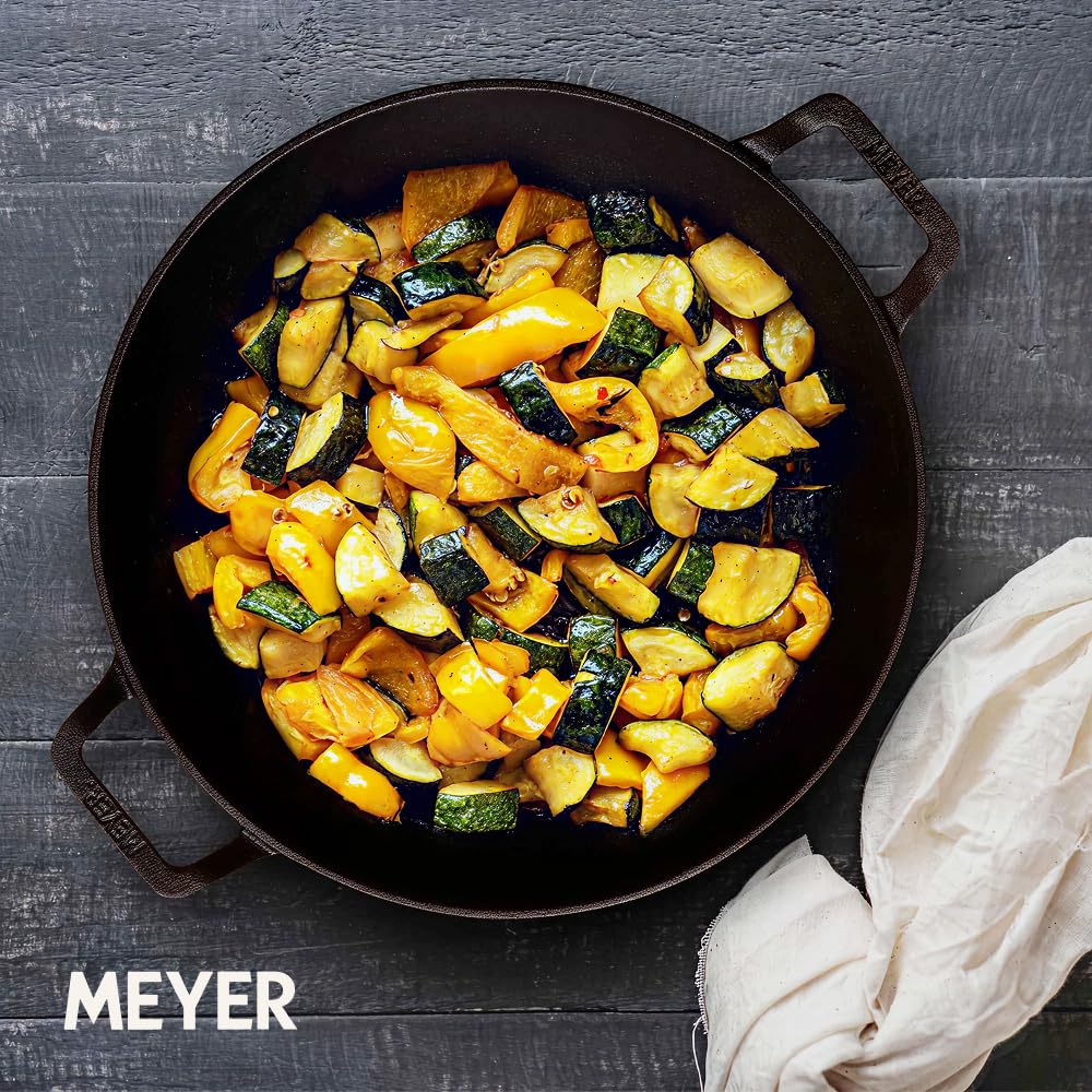 Meyer Pre-Seasoned Cast Iron Kadai with Lid | 26 cm | 3 Litre | Heavy Base | Induction & Gas Stove Compatible | Black